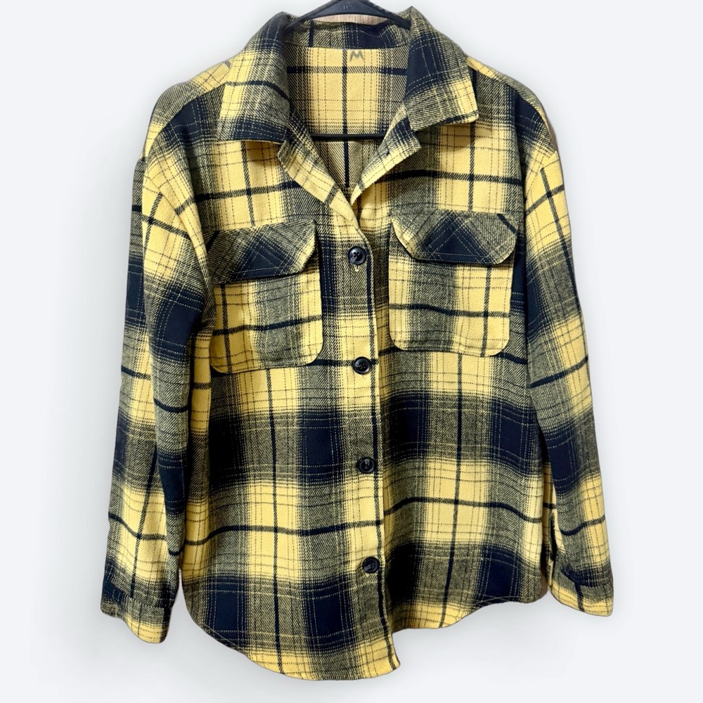 Black and Yellow Shacket, Woman’s Size Medium